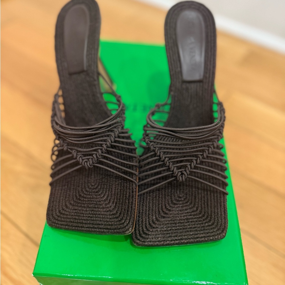 Bottega Raffia Sandals